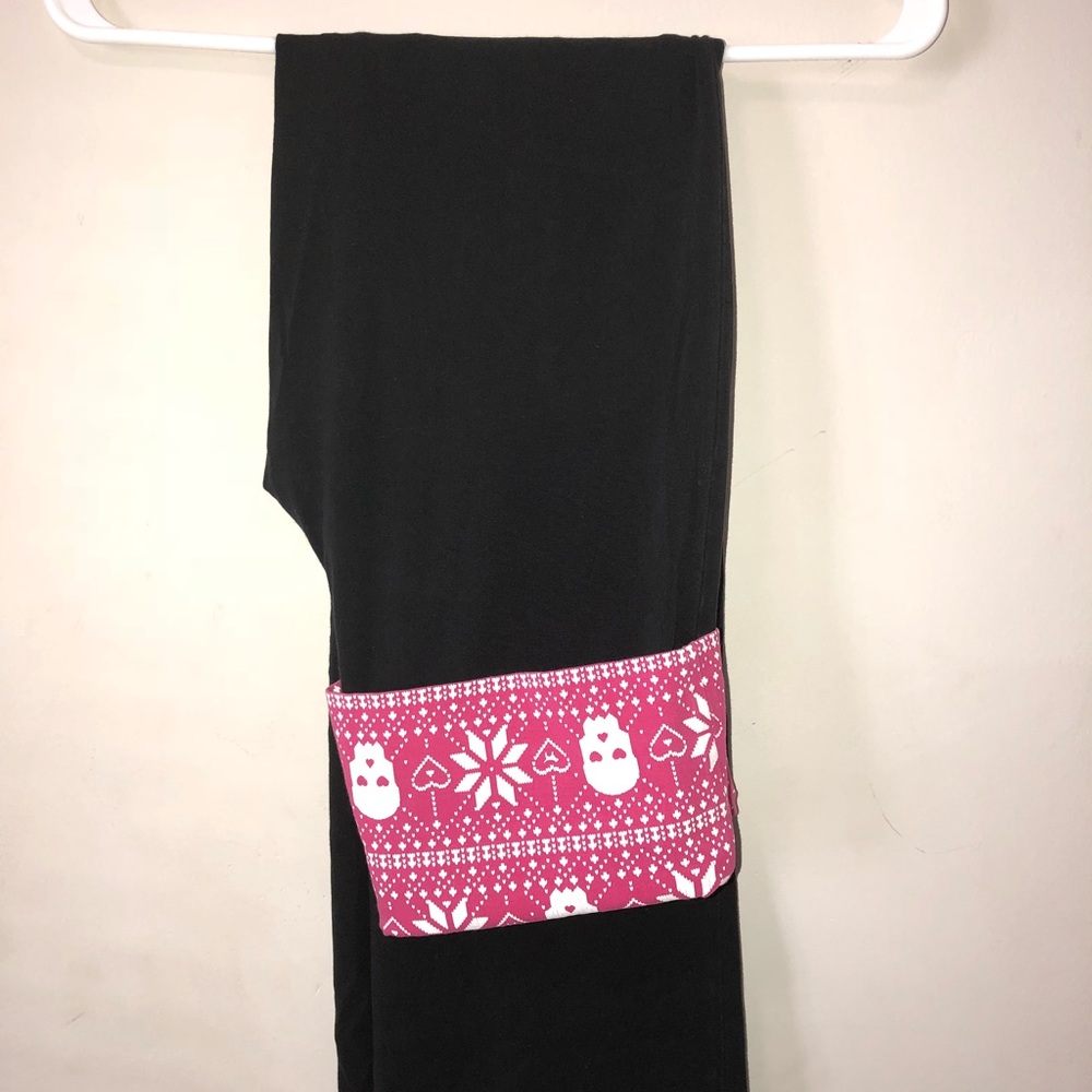 Victoria’s Secret PINK yoga pants